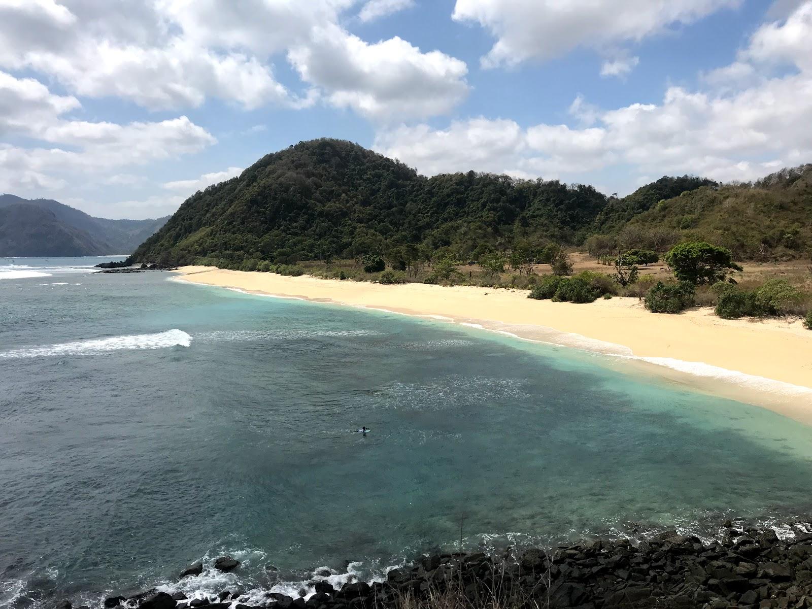 Sandee Semeti Beach
