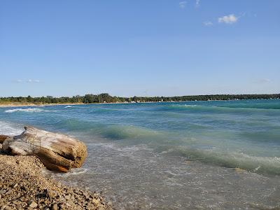 Sandee - Inverhuron Provincial Park