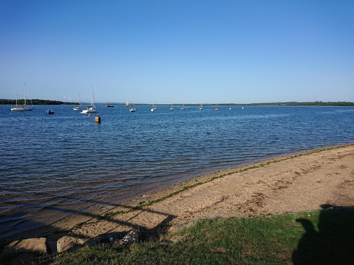 Sandee Harbour Lake Beach Photo