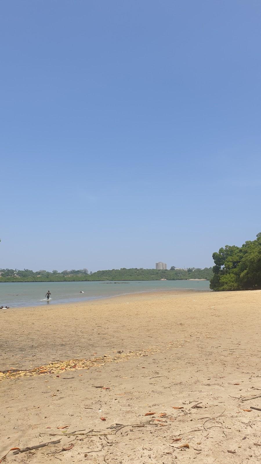 Sandee Tudor Beach