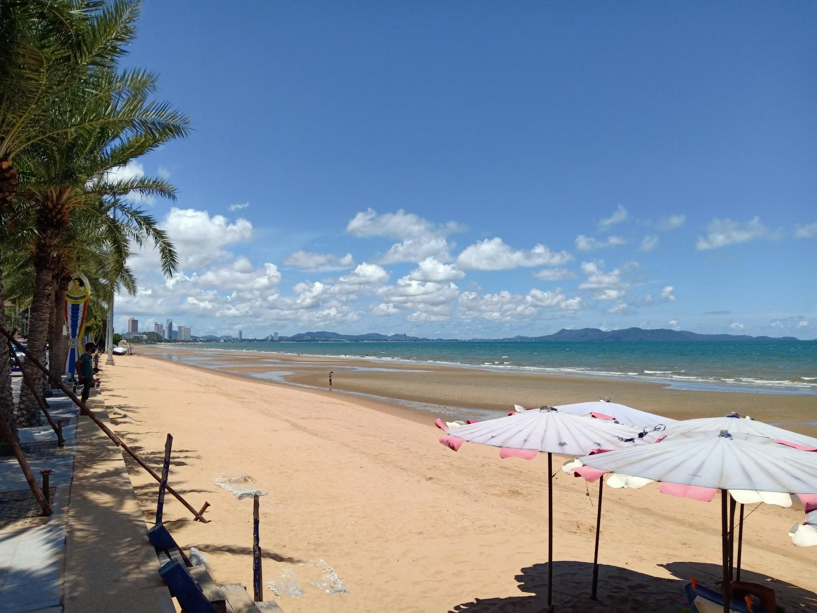 Sandee Jomtien Beach