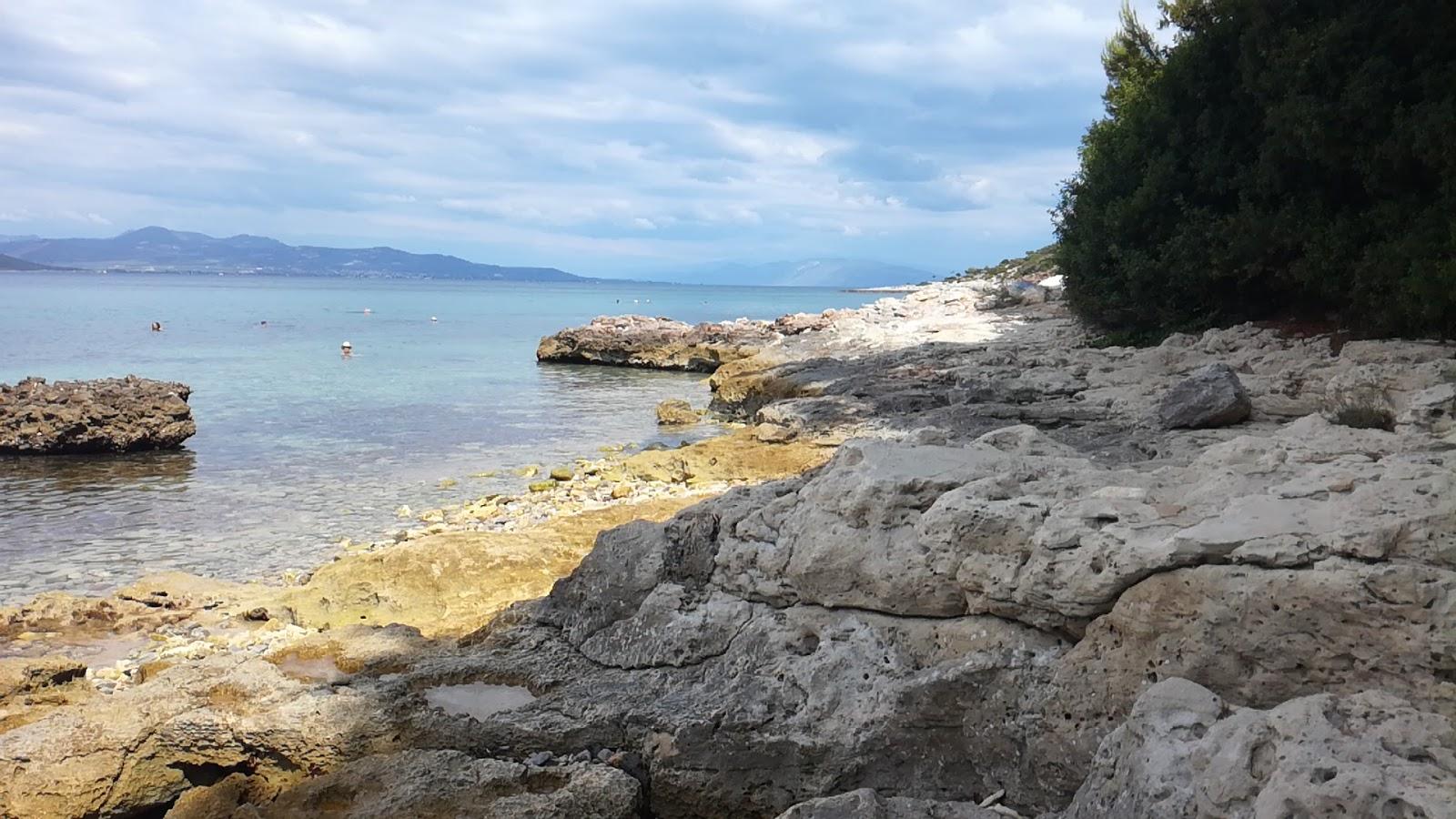 Sandee Diamantopoulou Beach
