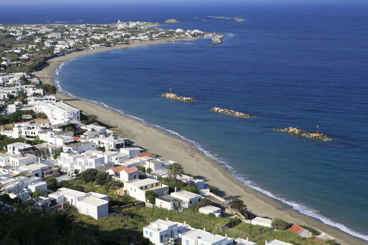 Sandee Skyros Town Beach
