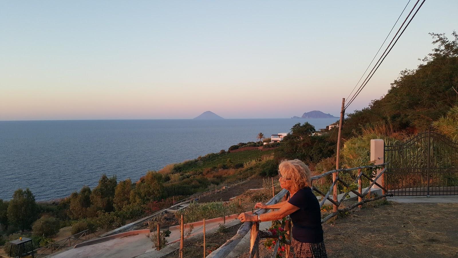 Sandee Spiaggia Di Malfa Torricella Photo