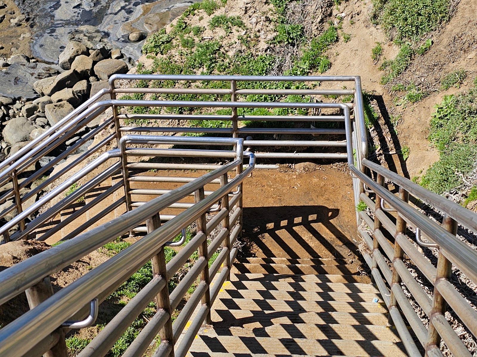 Sandee - Stairs To The Sea B / O Park Inal