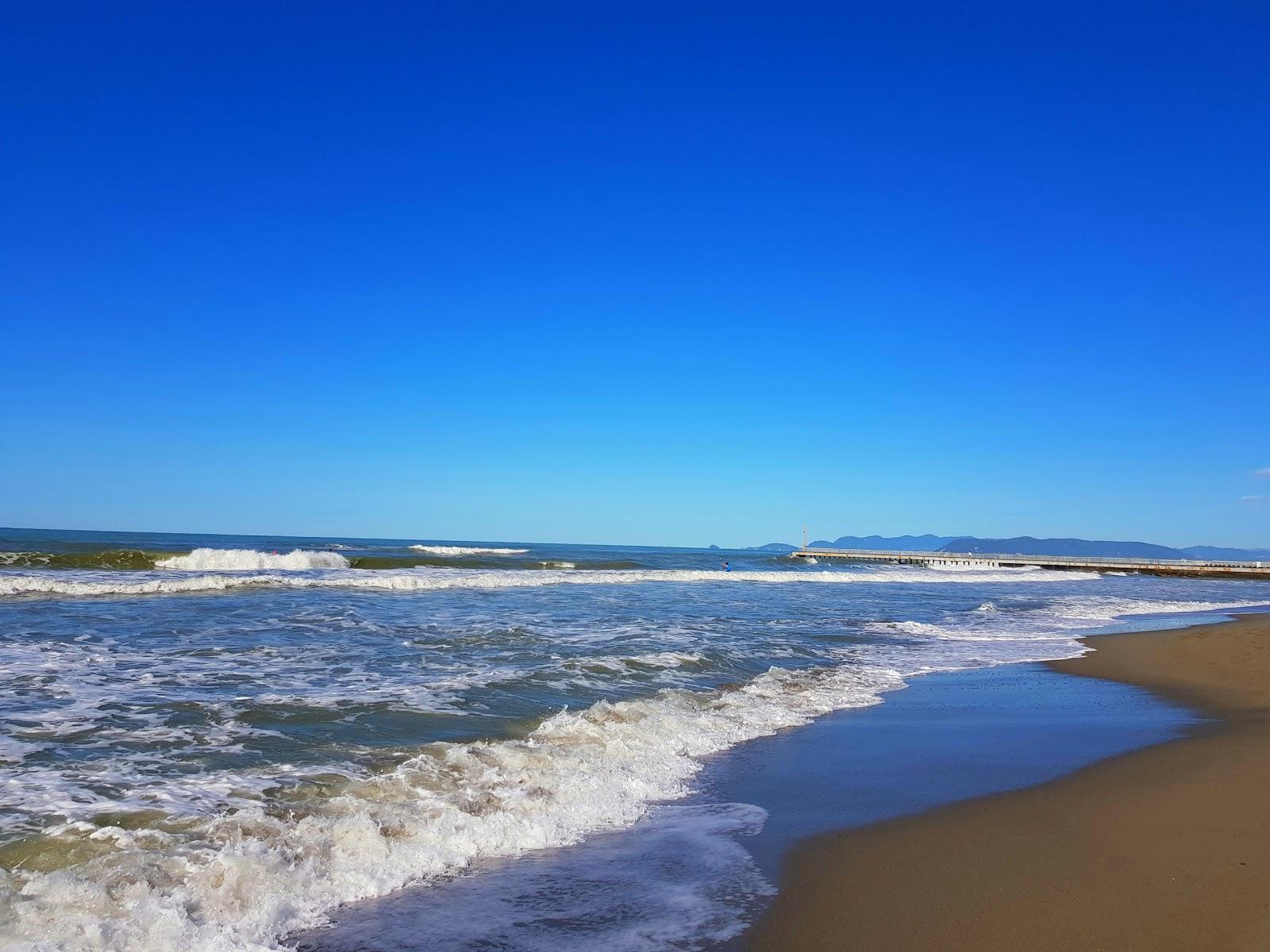 Sandee Montignoso Beach