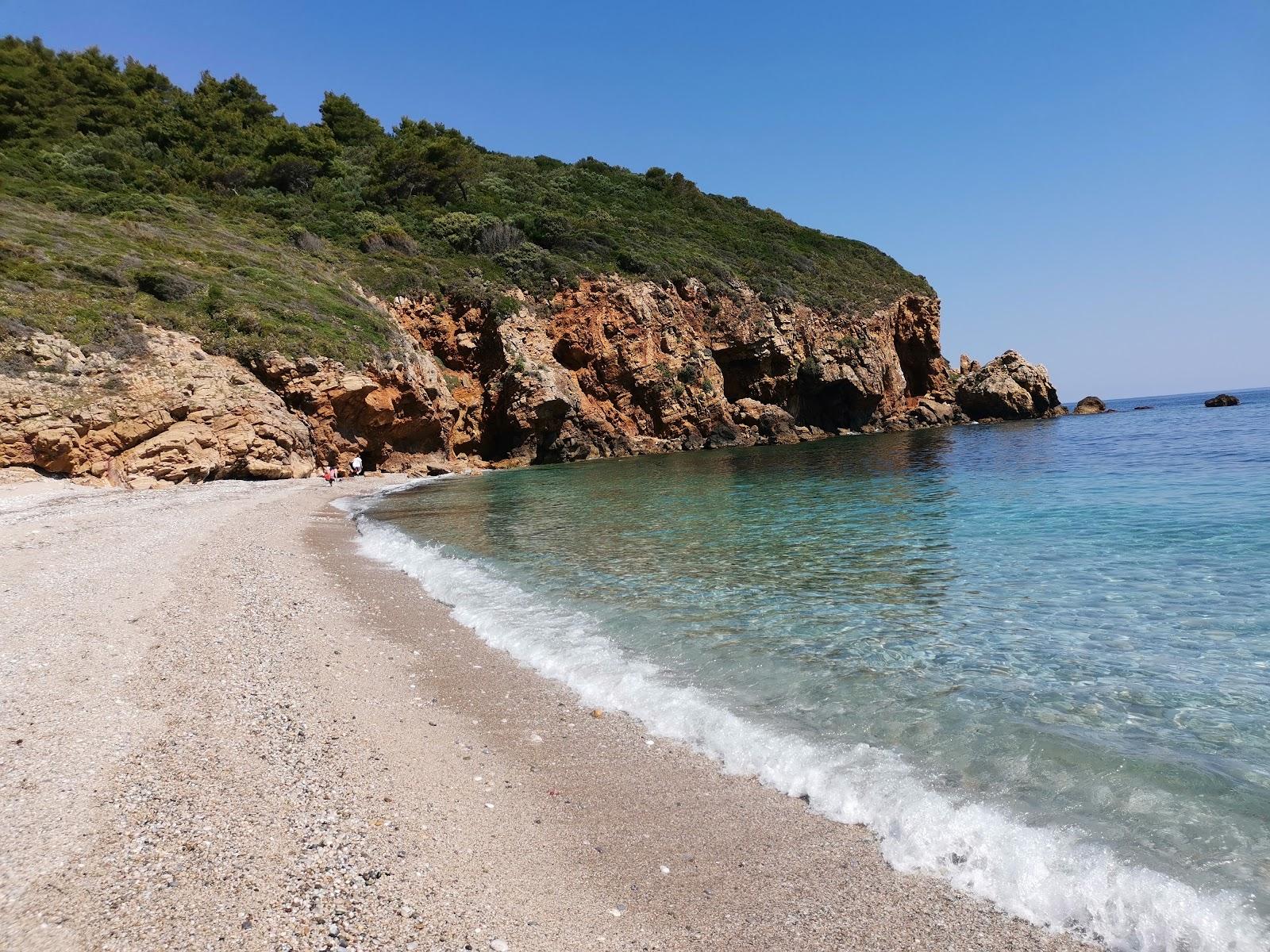 Sandee Lyri Beach