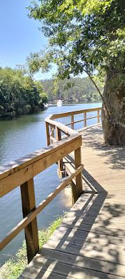 Sandee - Praia Fluvial Da Albufeira Da Queimadela