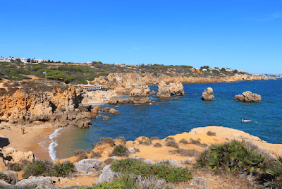 Sandee - Praia Dos Piratas