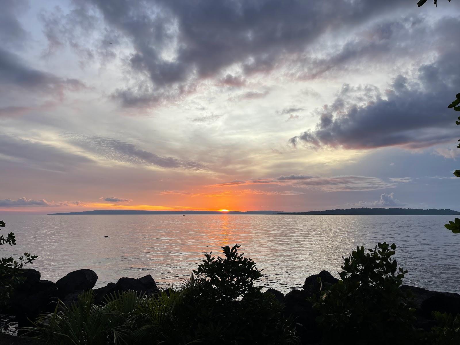 Sandee Mandaong Pantai
