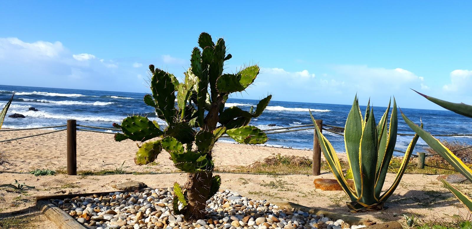 Sandee - Praia De Vila Cha