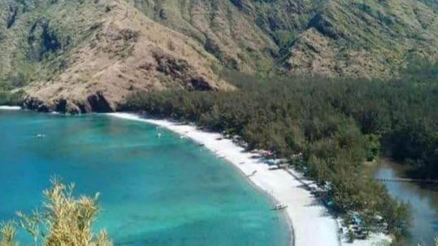 Sandee Wave Song Resort