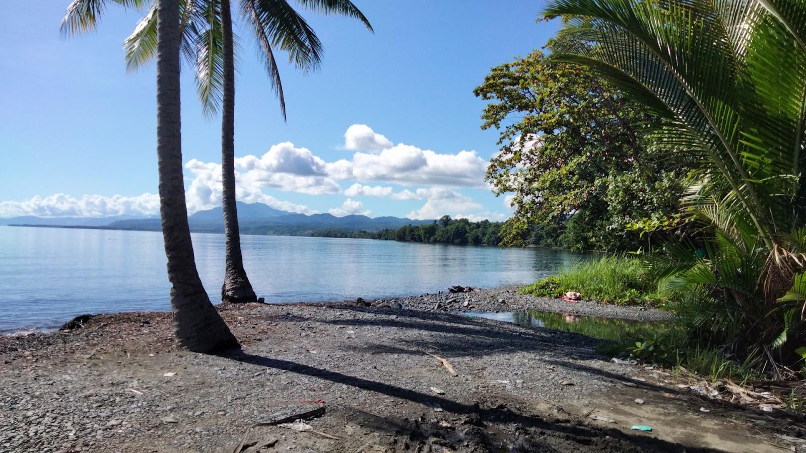 Sandee Pantai Uempamaja Ampana Photo