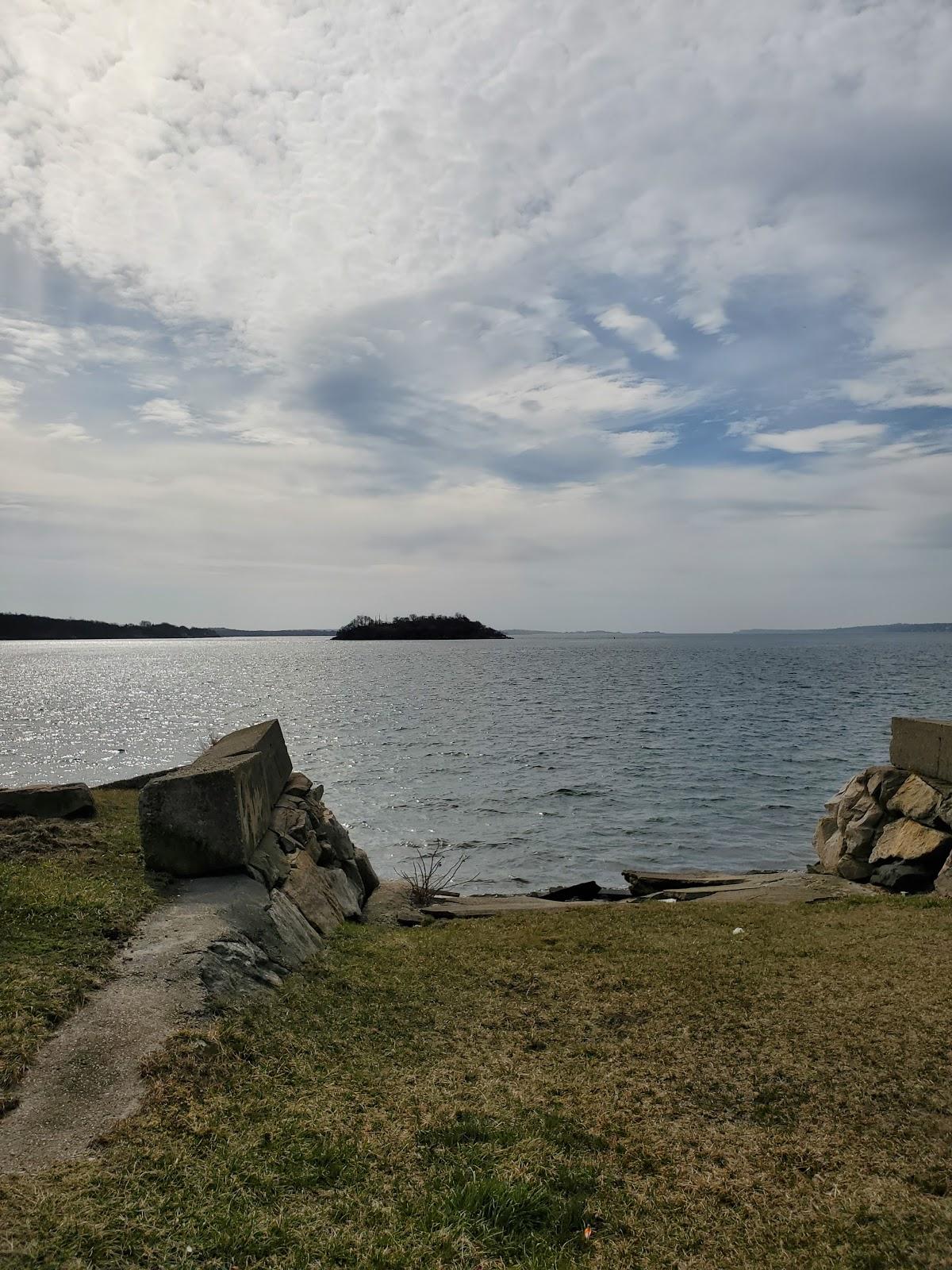 Sandee - Grinnell's Beach