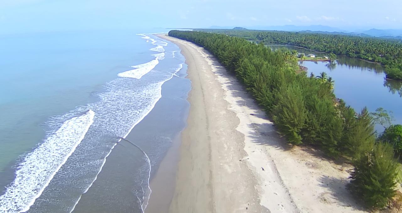 Sandee Pantai Pasir Putih Sumedang Photo