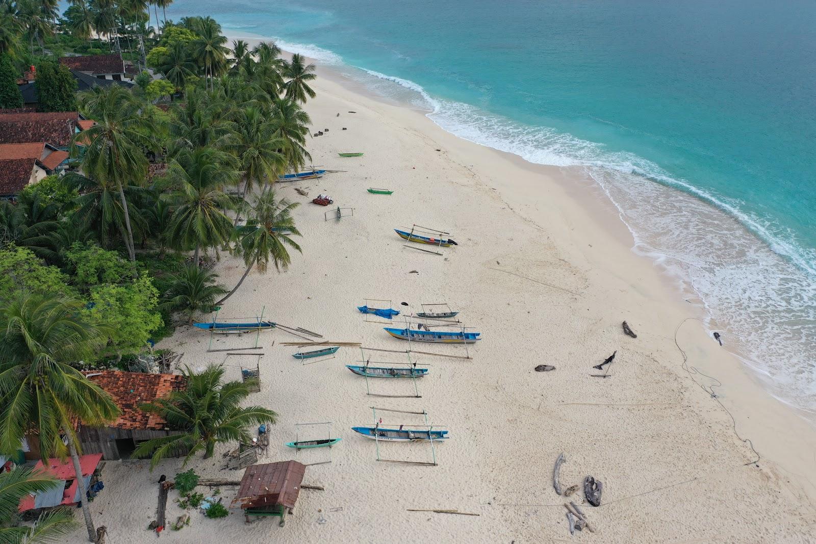 Sandee Dermaga Pulau Pisang