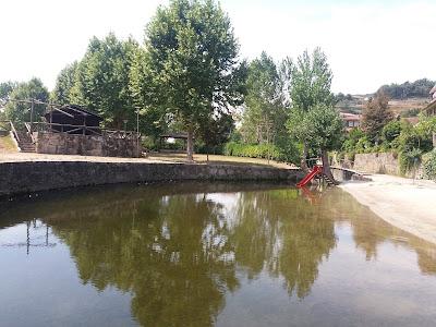 Sandee - Praia Fluvial De Larim