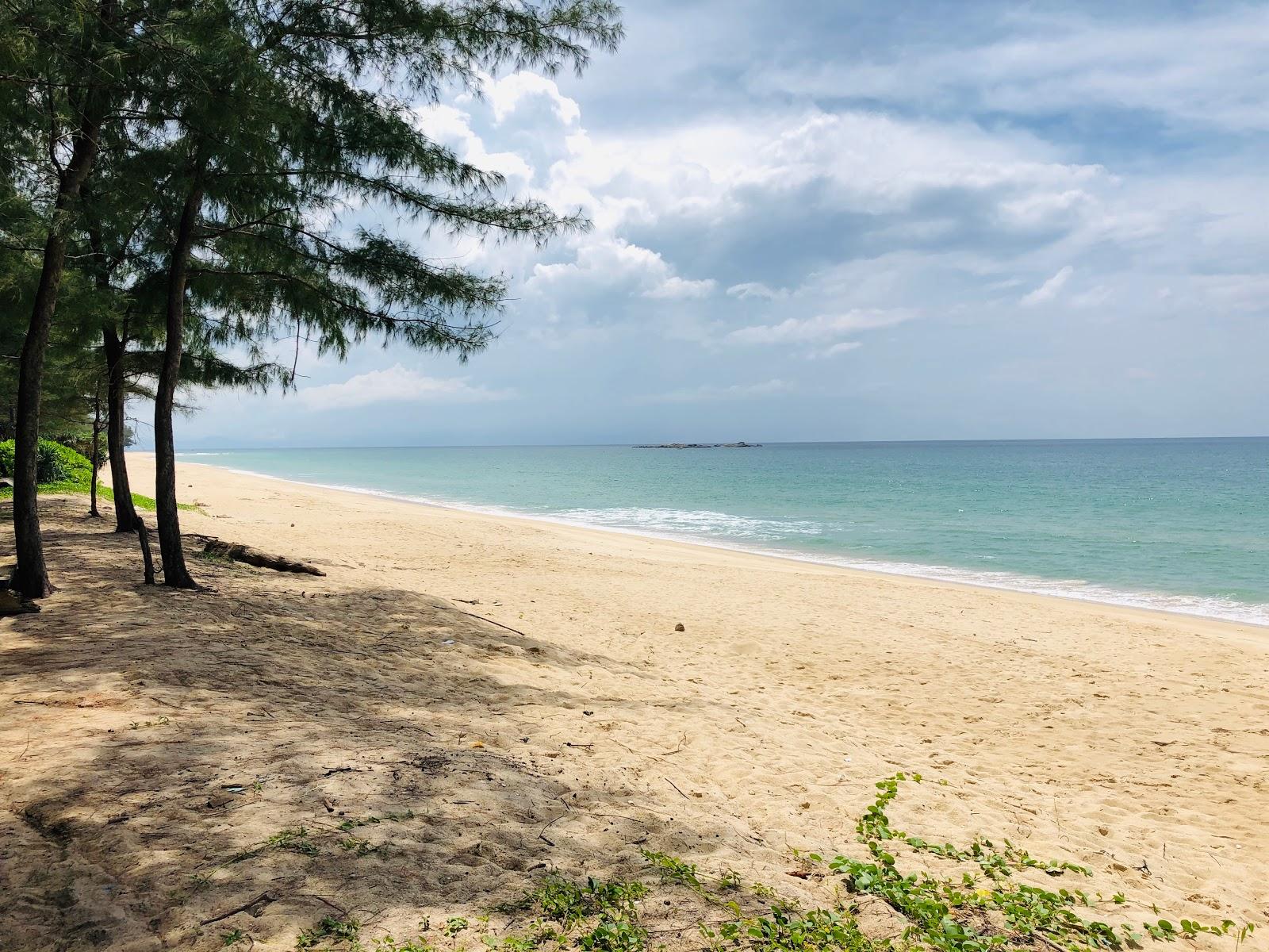 Sandee Bor Dan Beach