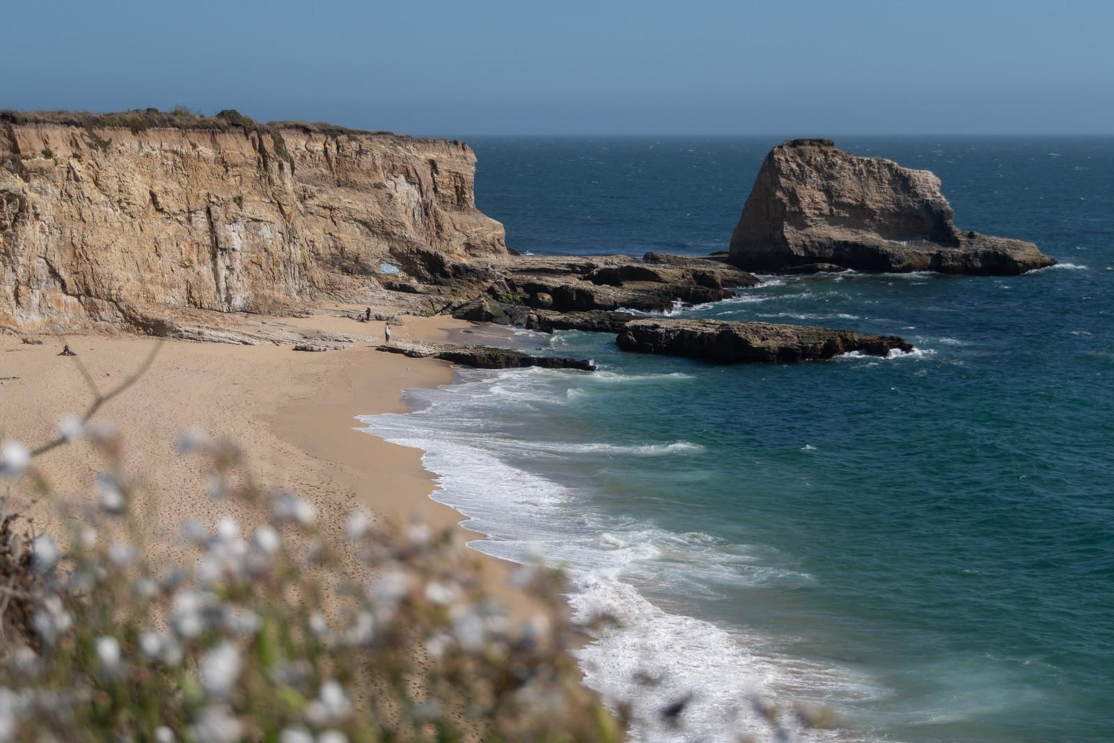 Sandee - The Secret Cave Of Seven Mile Beach