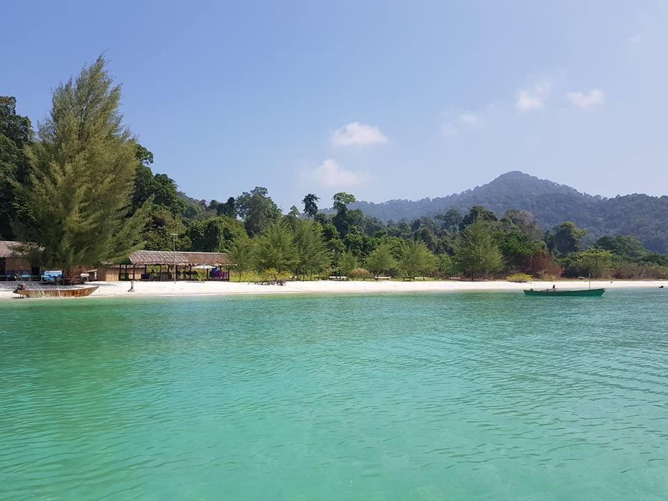 Sandee Nyaung Wee Island