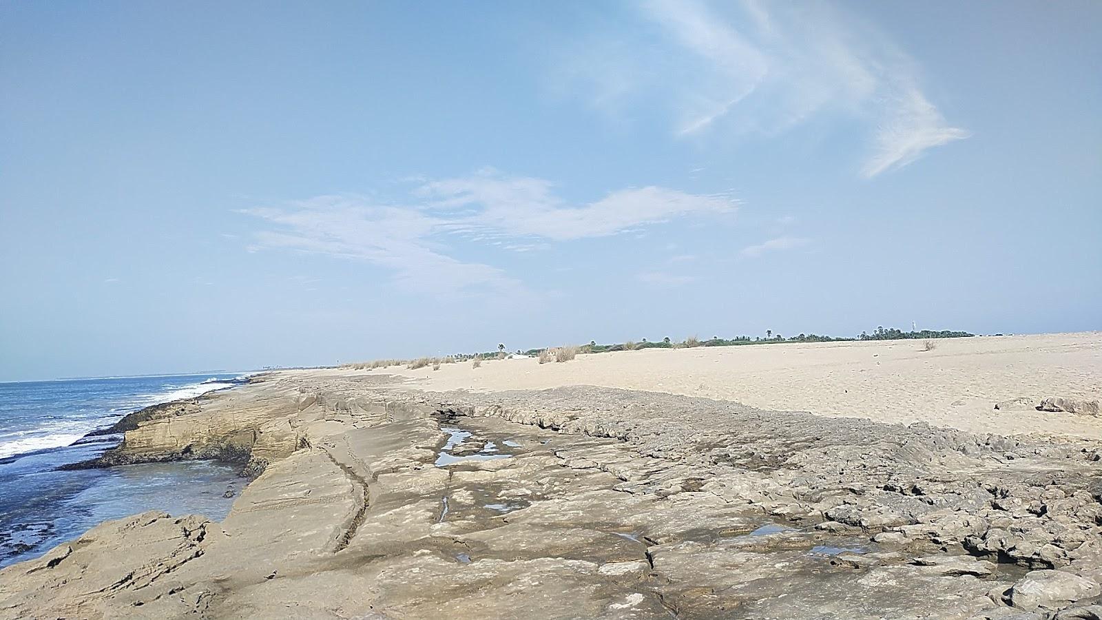 Sandee Valinokkam Peninsular Beach Photo