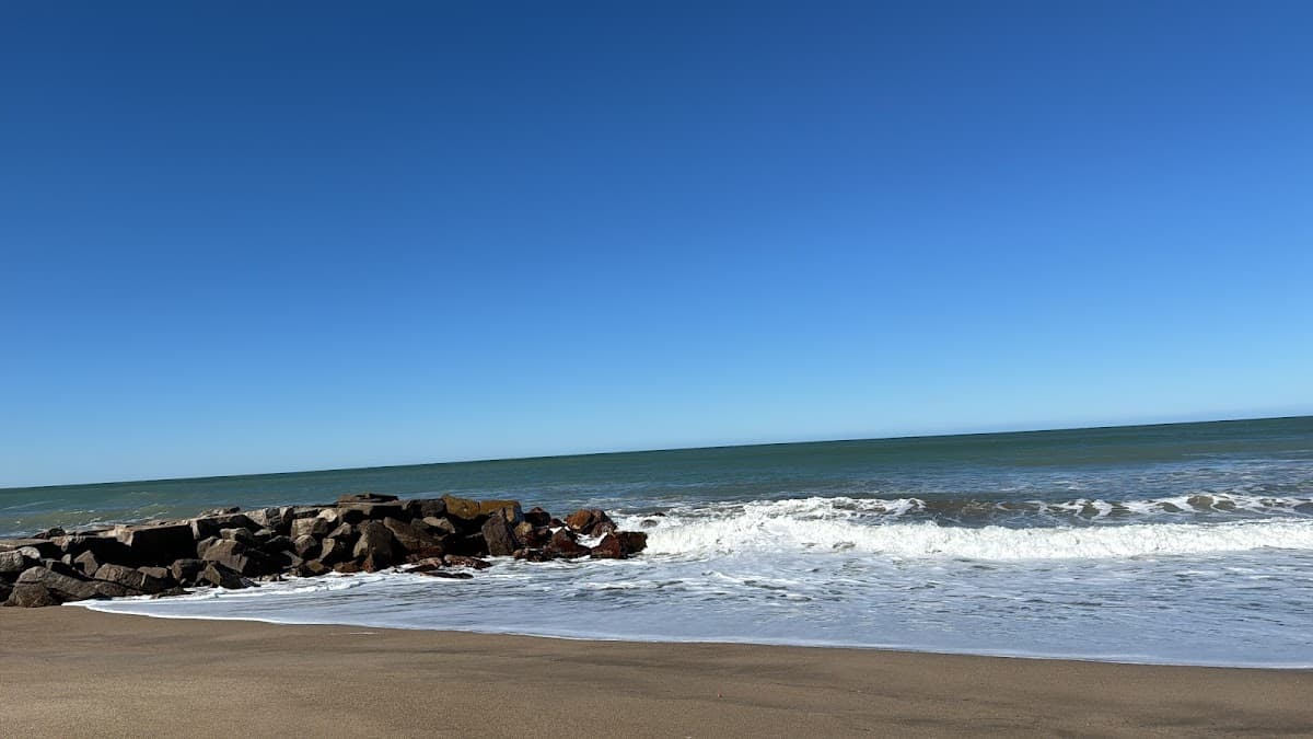 Sandee Center Beach Photo