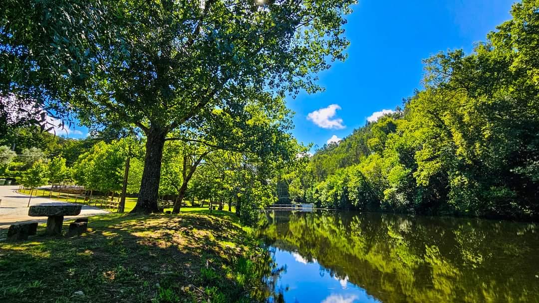 Sandee - Praia Fluvial De Destriz