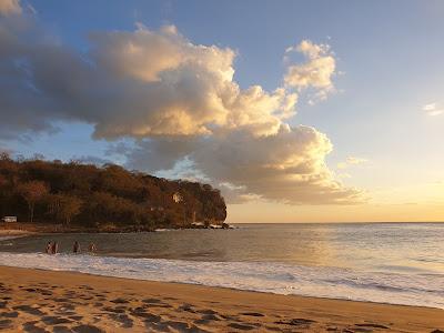 Sandee - Playa La Redonda