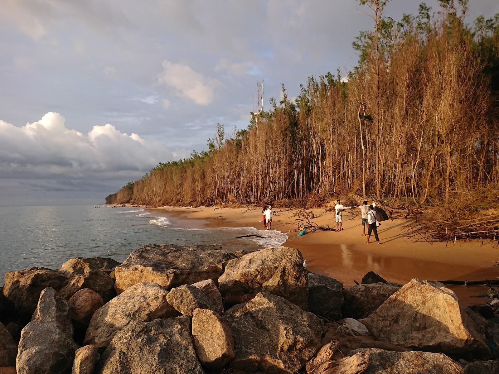 Sandee Kasakale Beach Photo