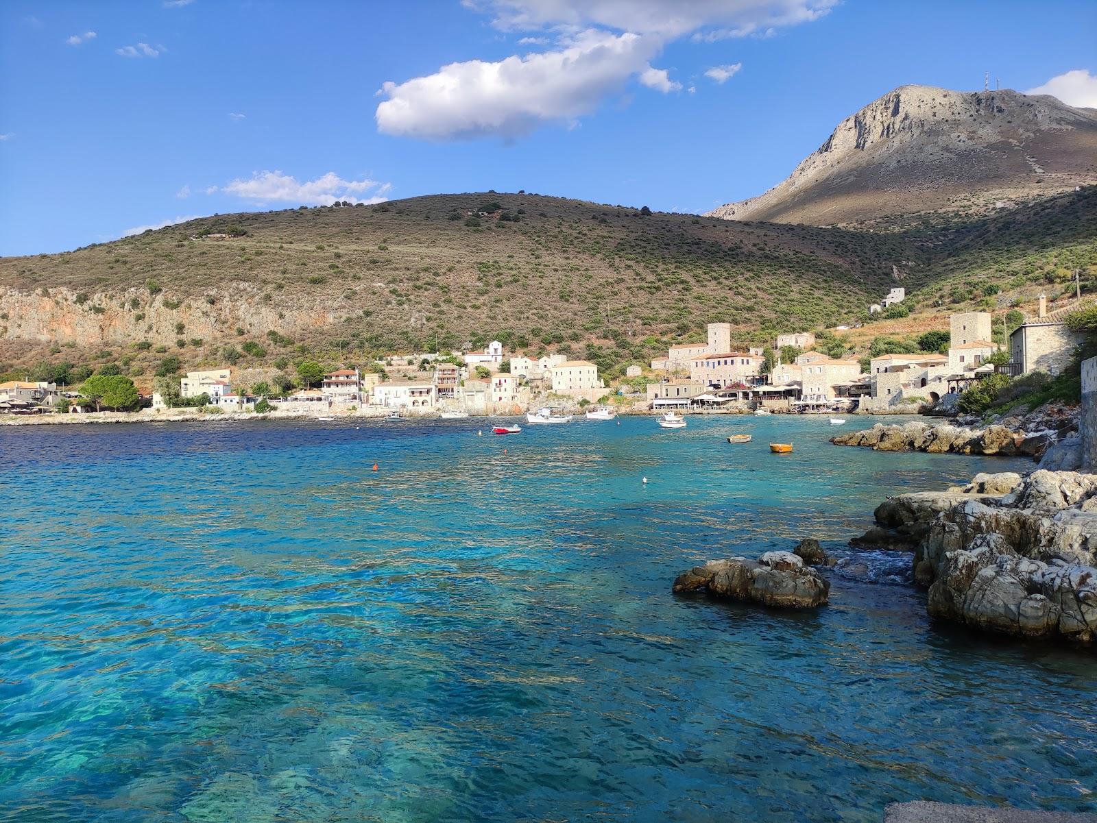 Sandee Cliff Beach Photo