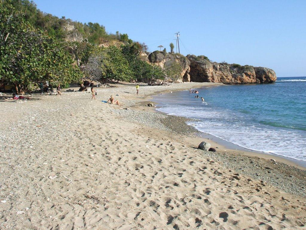 Sandee - Playa Verraco