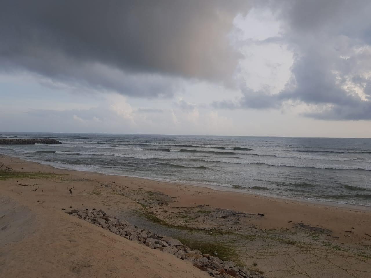 Sandee Vellanathuruthu Beach