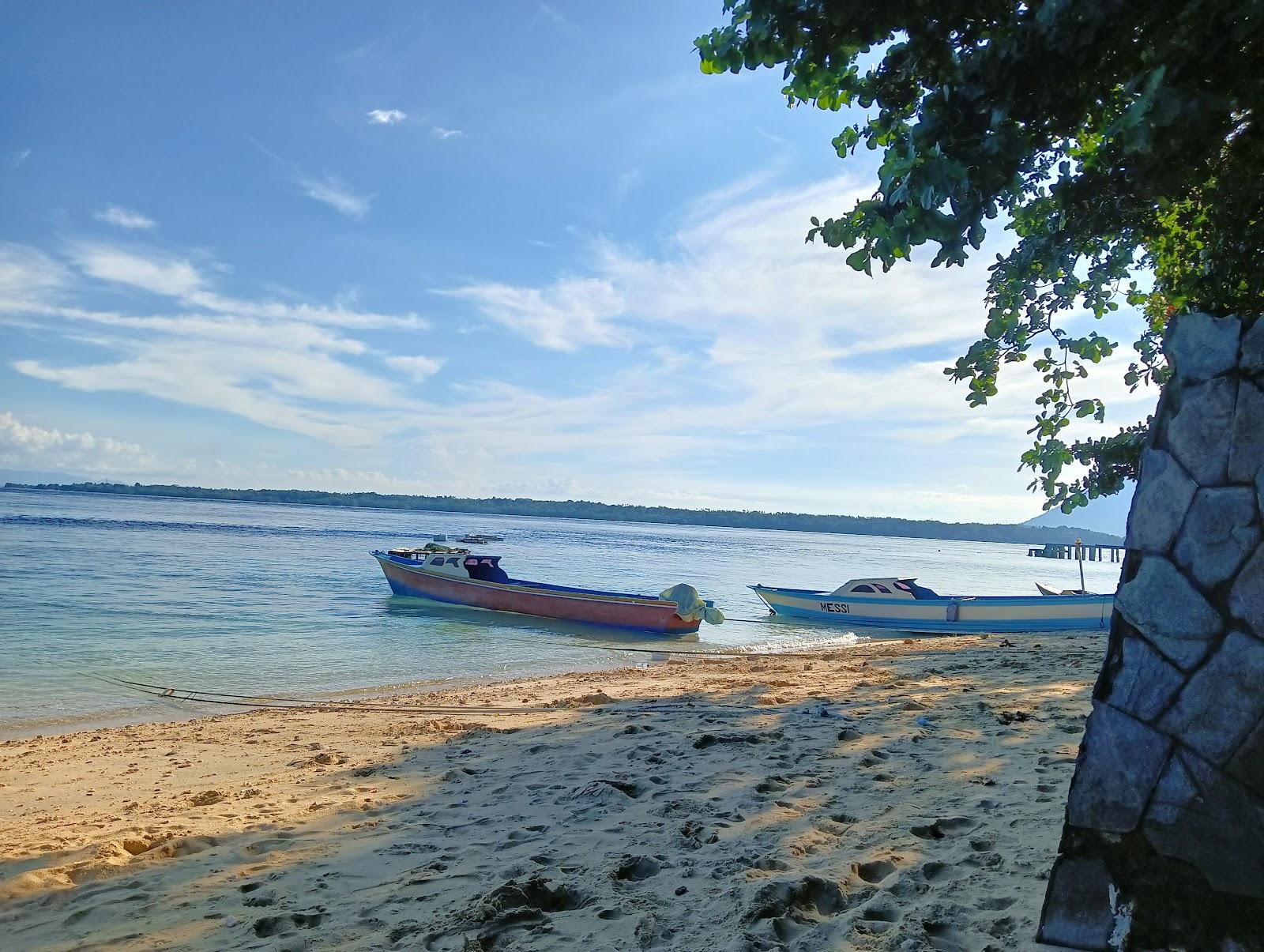 Sandee - Pulau Siladen