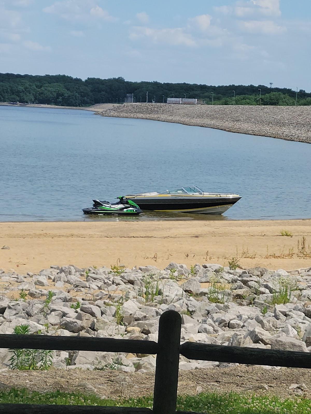 Sandee - Dam West Beach