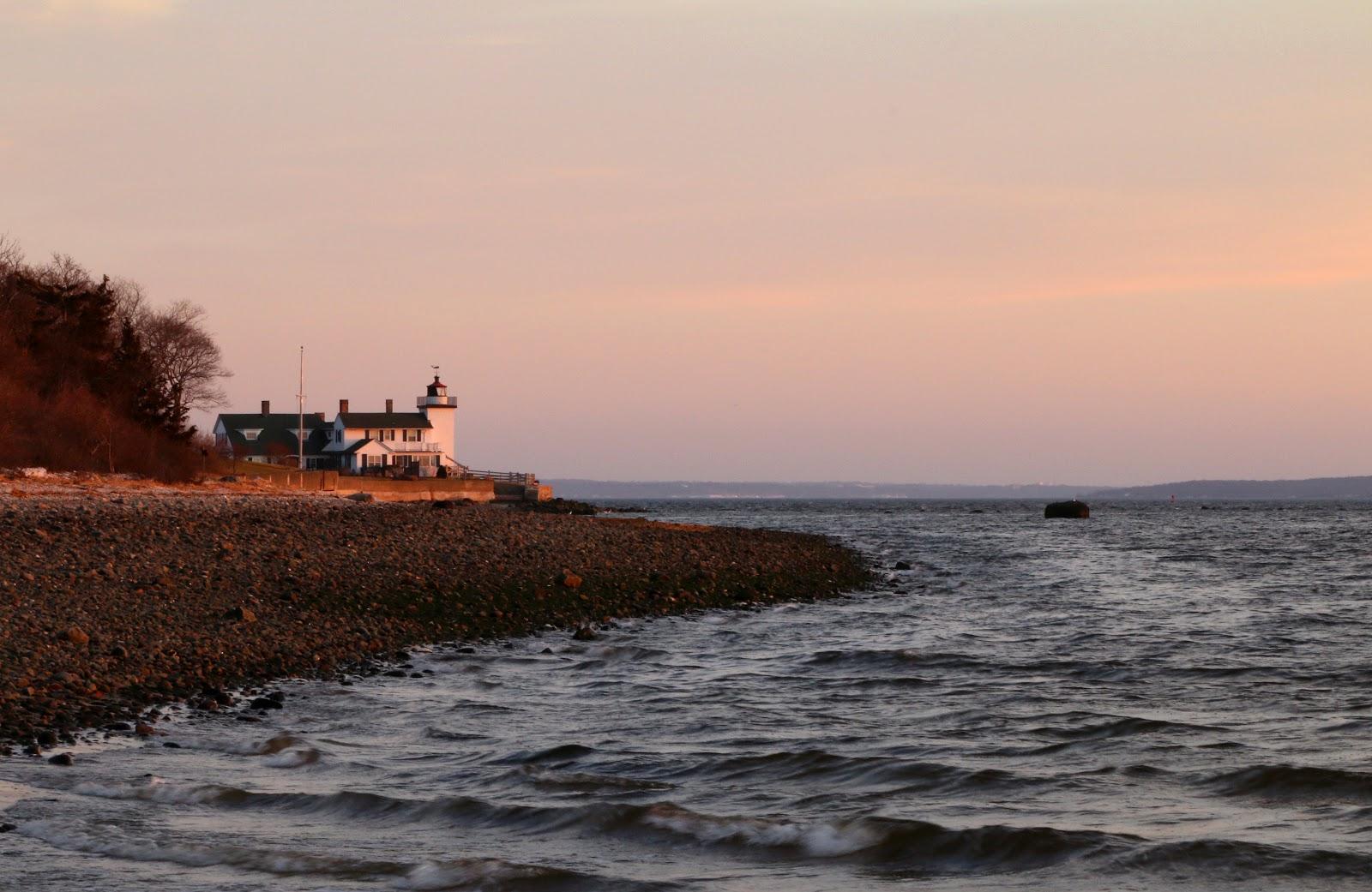 Sandee - Daunis Rd Waterfront Public Access Point