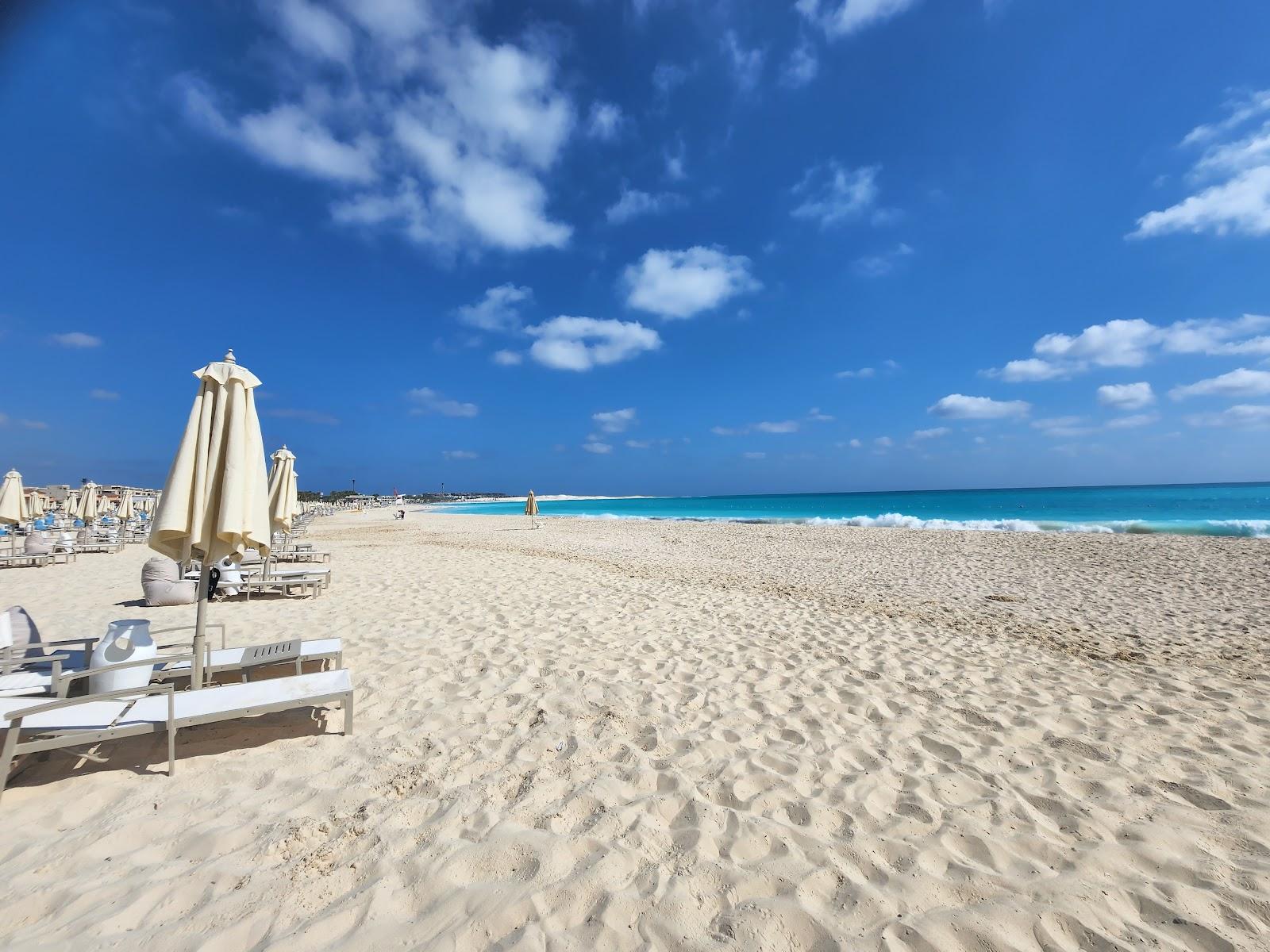 Sandee Marassi Beachclub House