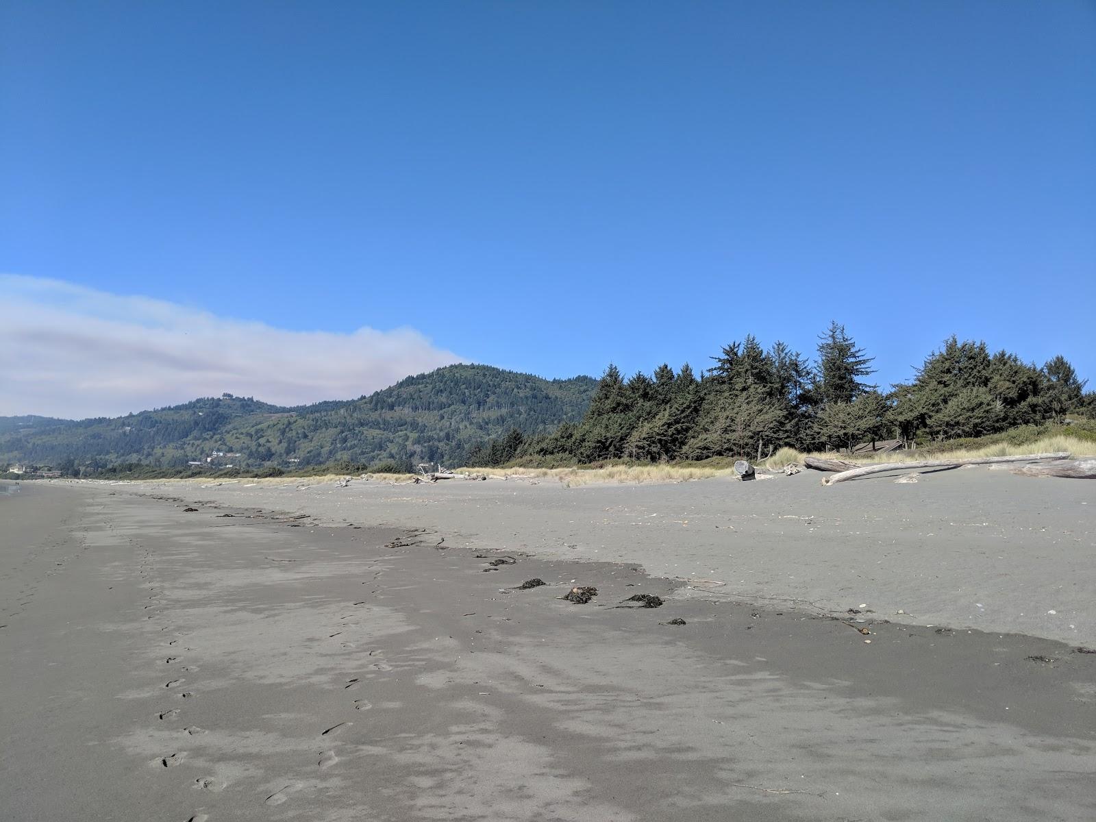 Sandee Pelican Beach