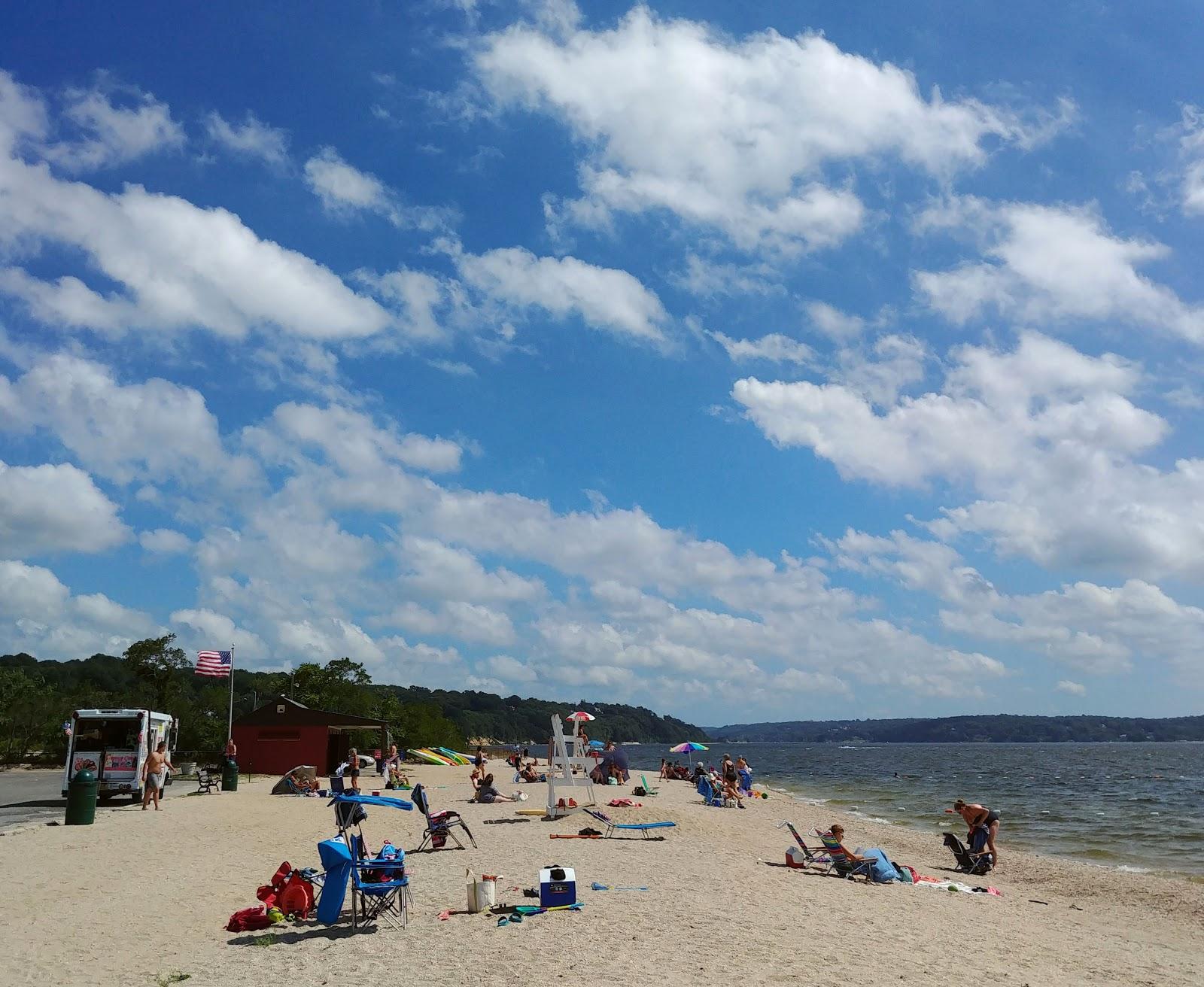Sandee West Neck Beach