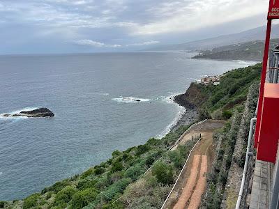 Sandee - Playa De La Gimona