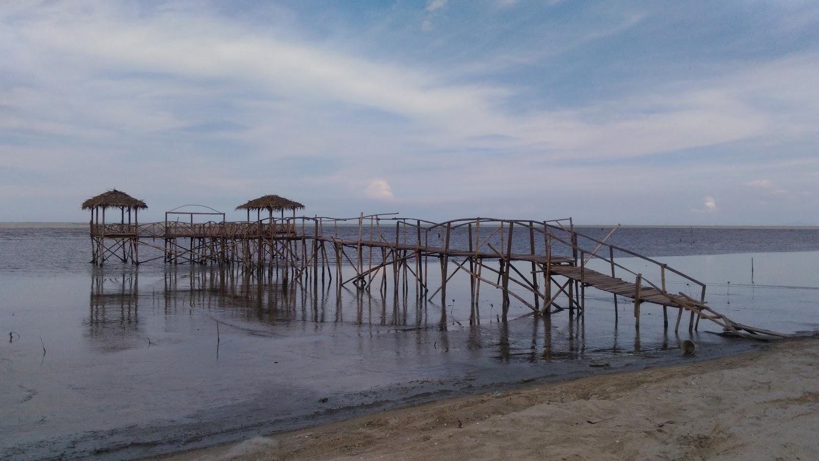 Sandee Pantai Sejarah Photo