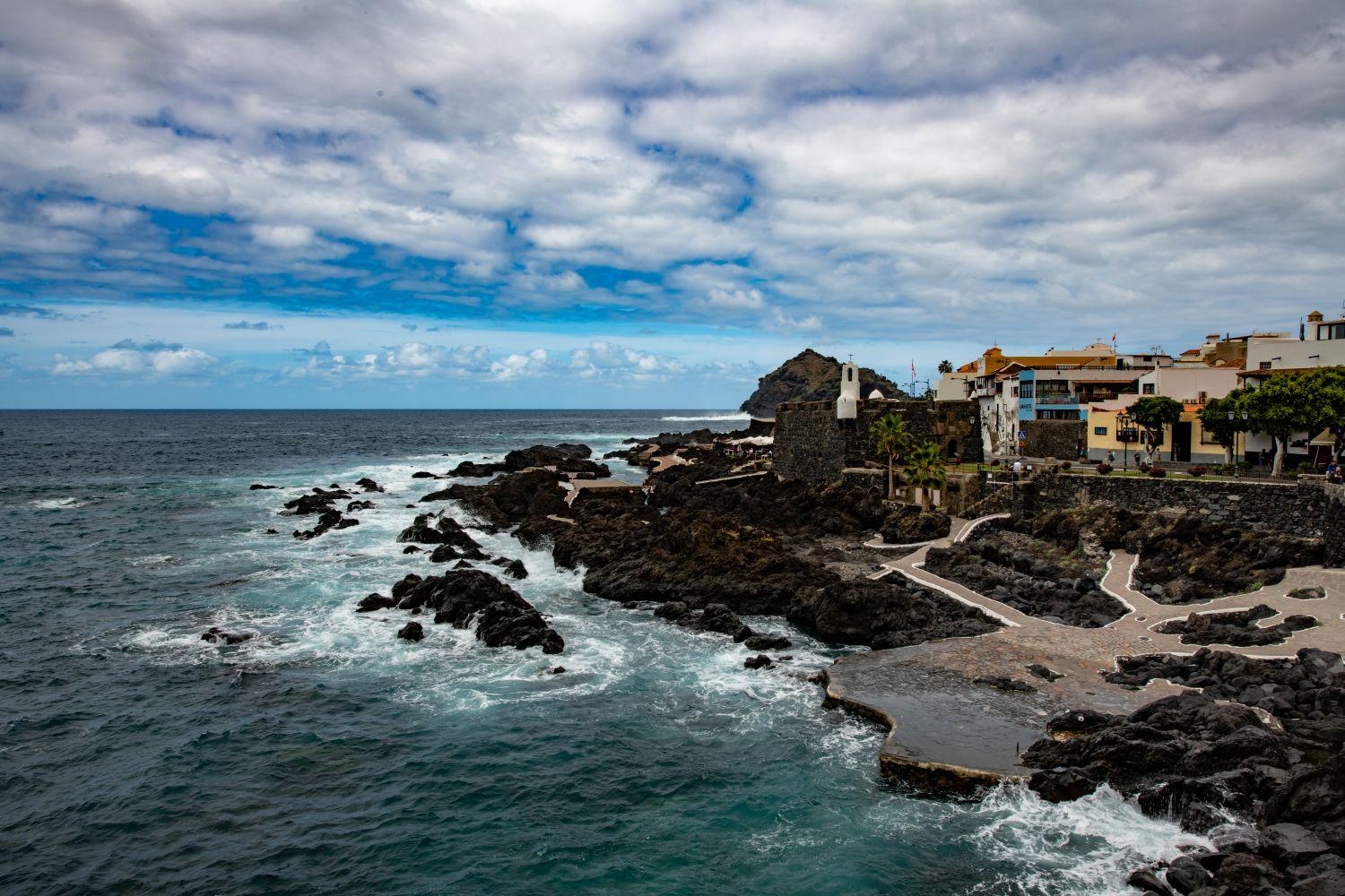 Sandee Caleton De Garachico Photo