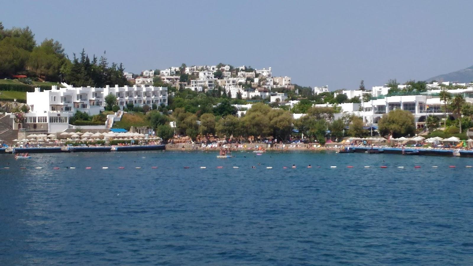 Sandee Bi Beach Club