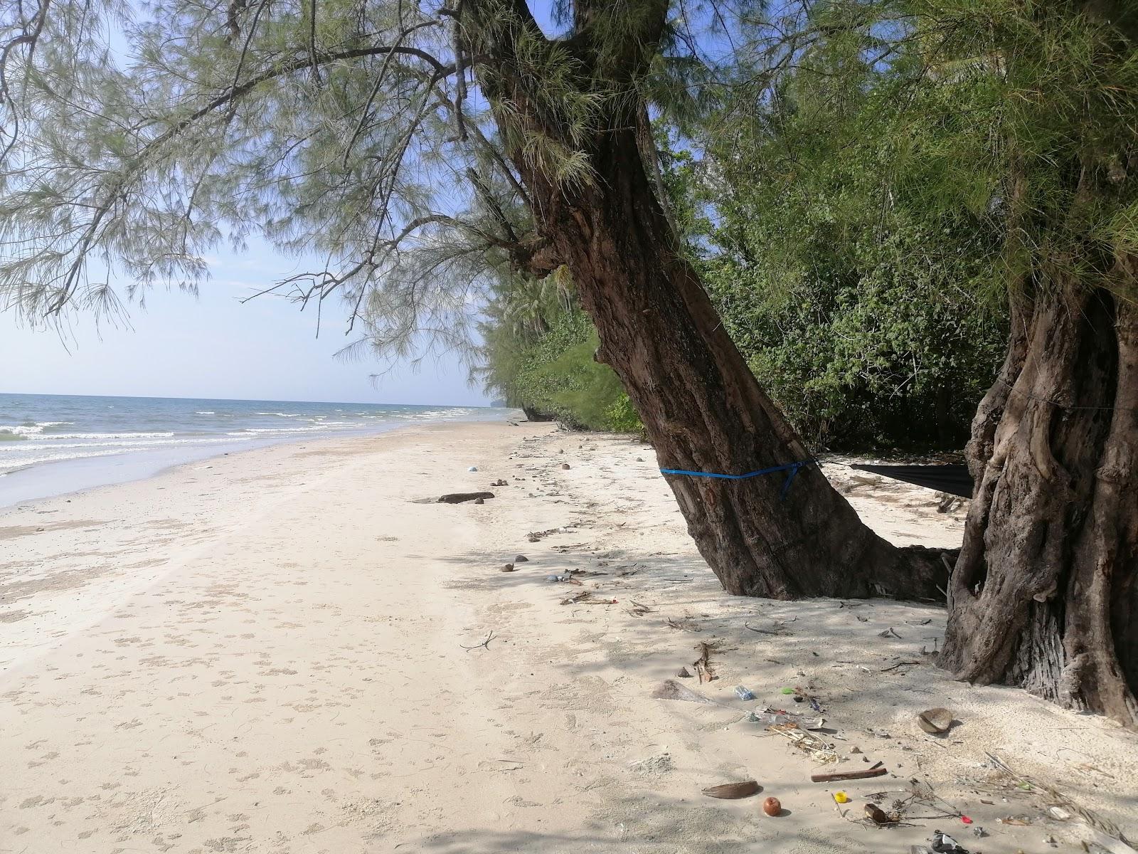 Sandee Pailin Beach