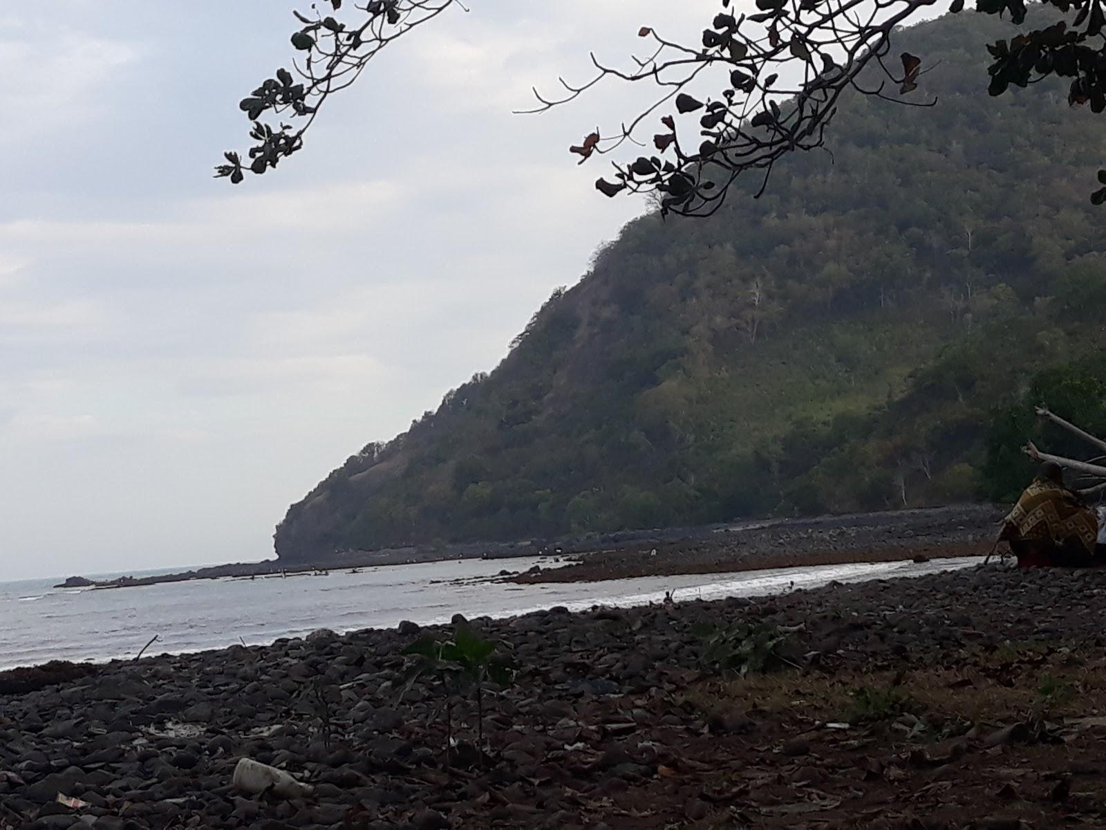 Sandee Pacar Beach