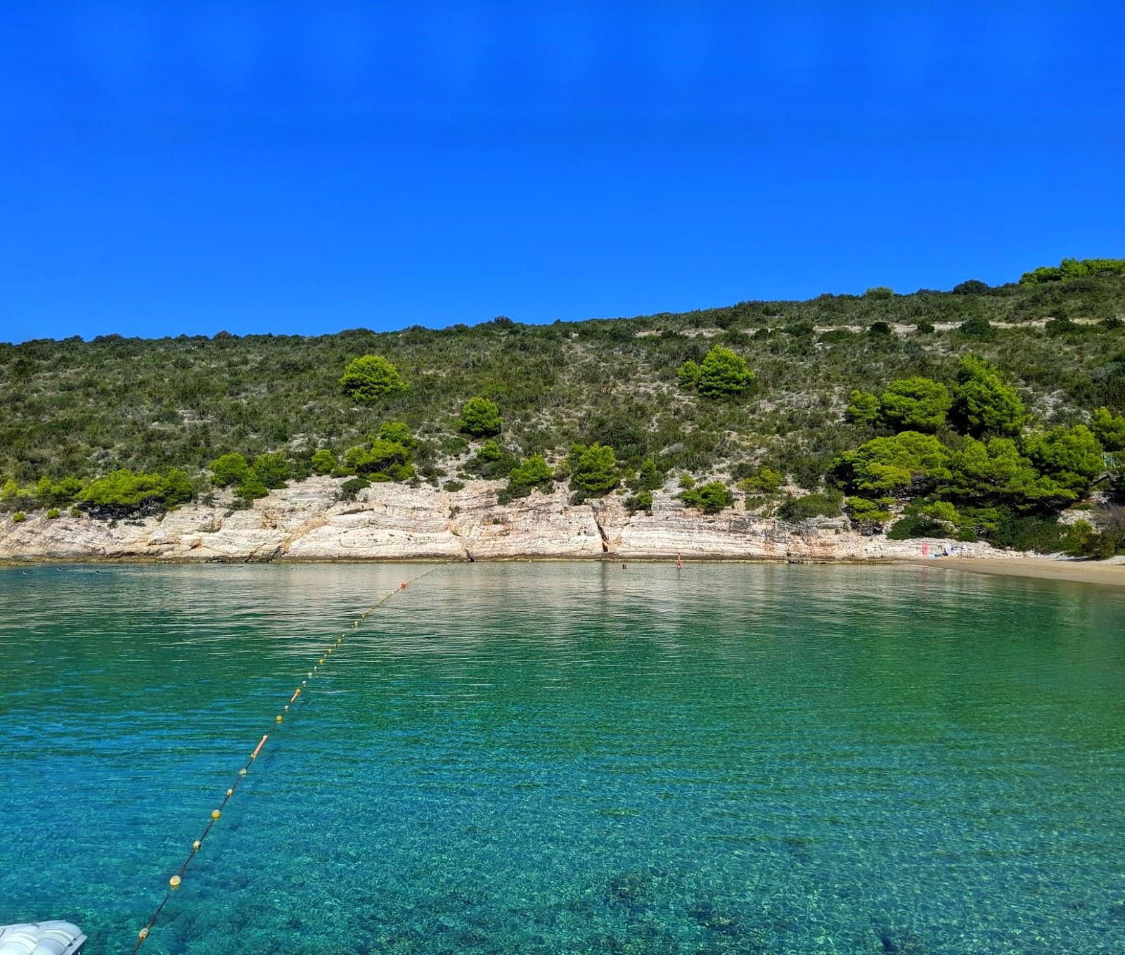 Sandee Porat Beach Photo