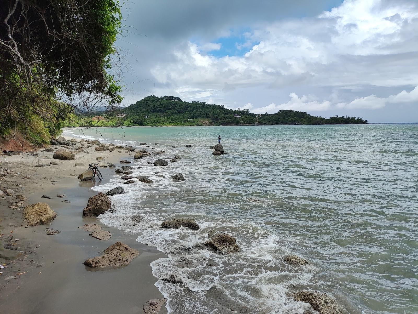Sandee Kamandag Beach