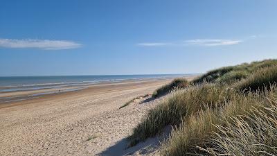 Sandee - Strand Zwarte Kiezel