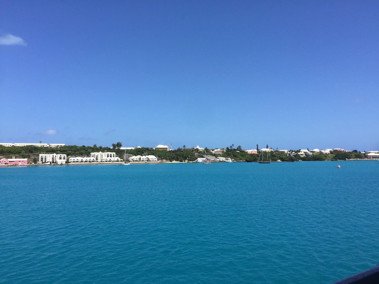 Sandee Saint-George Yacht Club & Marina