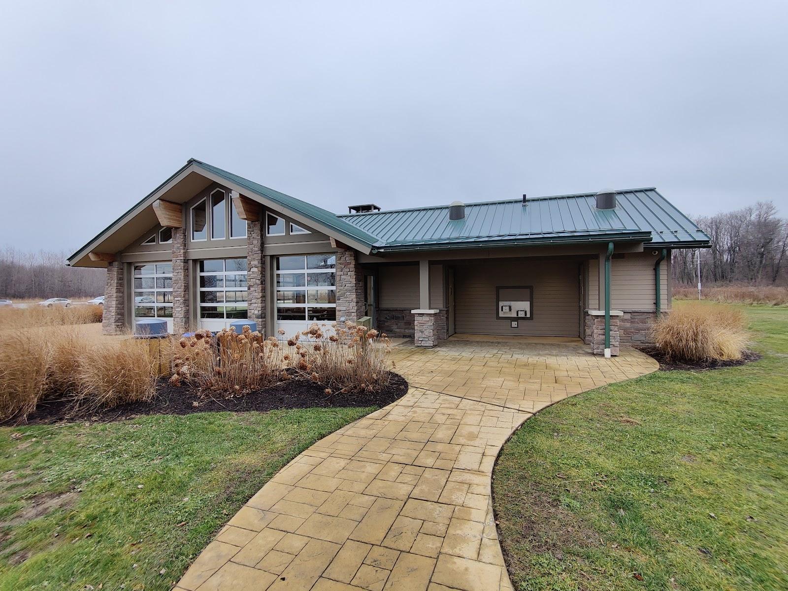 Sandee Lake Erie Bluffs Shelter