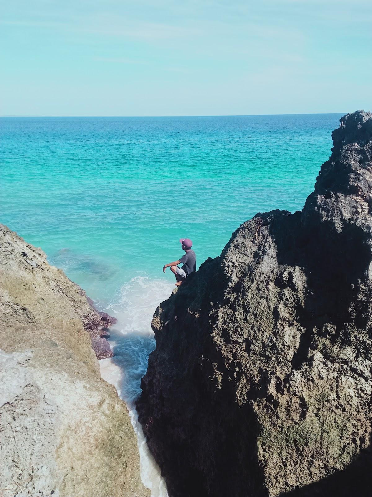 Sandee Pantai Pasir Wisata Putih Photo